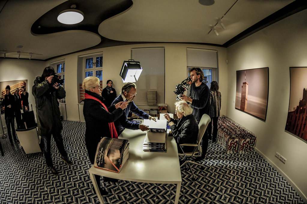 Christo bei Taschen
